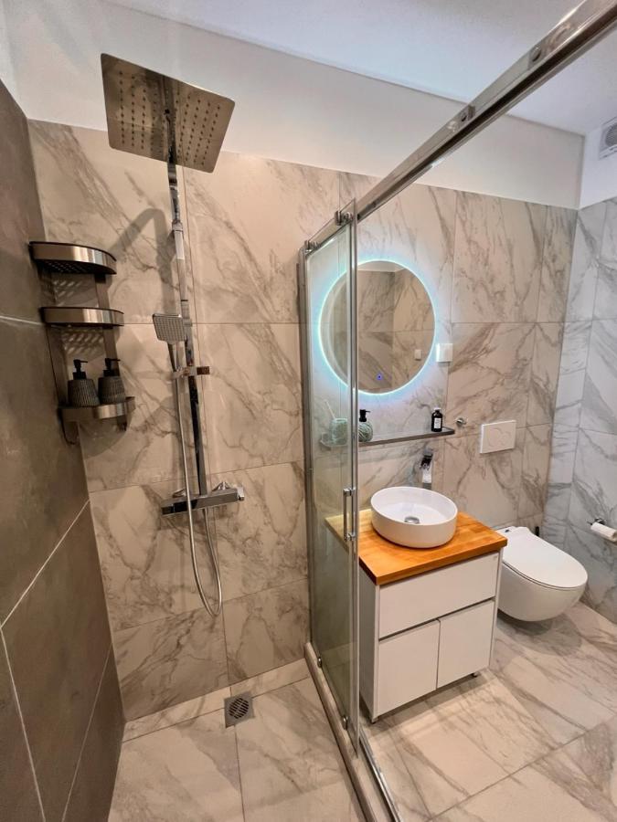 Apartment Casa De Tres Hermanos In The Heart Of Athens