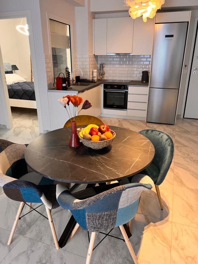 Apartment Casa De Tres Hermanos In The Heart Of Athens