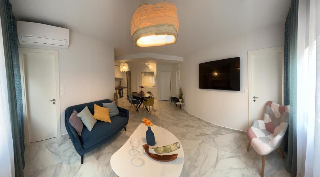 Casa De Tres Hermanos In The Heart Of Apartament Atena