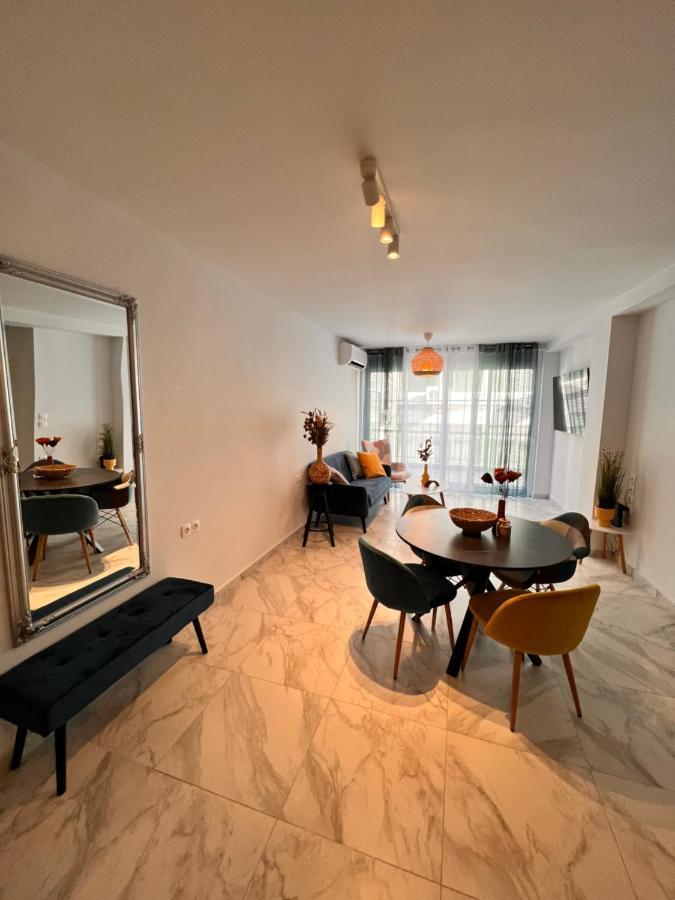 Apartment Casa De Tres Hermanos In The Heart Of